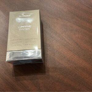 SkinMedica Lumivive System - New, authentic